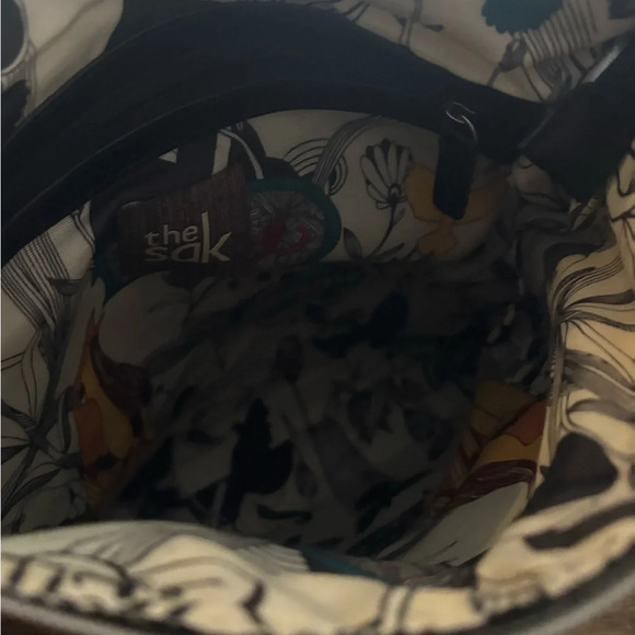 The Sak vintage black leather bag with floral Interior. Great condition - Picture 16 of 16